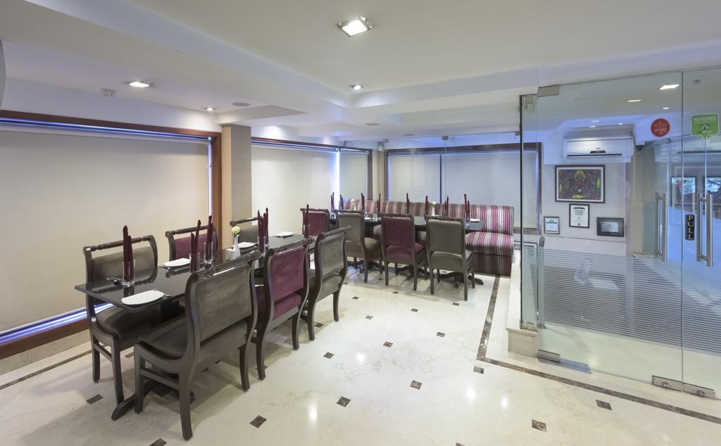 Hotel Casa Fortuna Calcutta Exteriör bild
